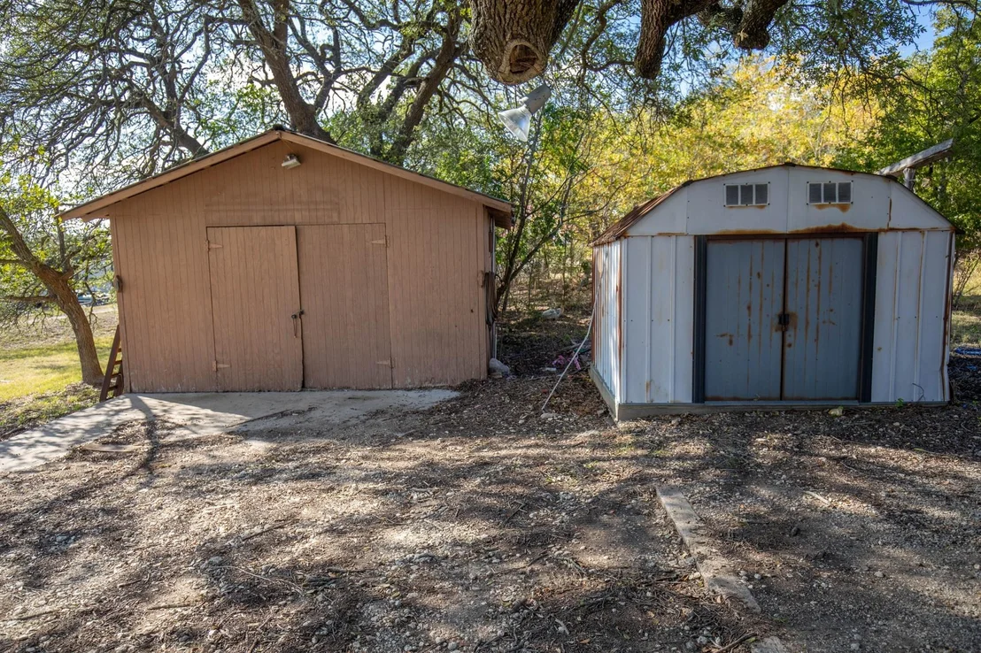Photo of 14942 Cedar Valley Rd