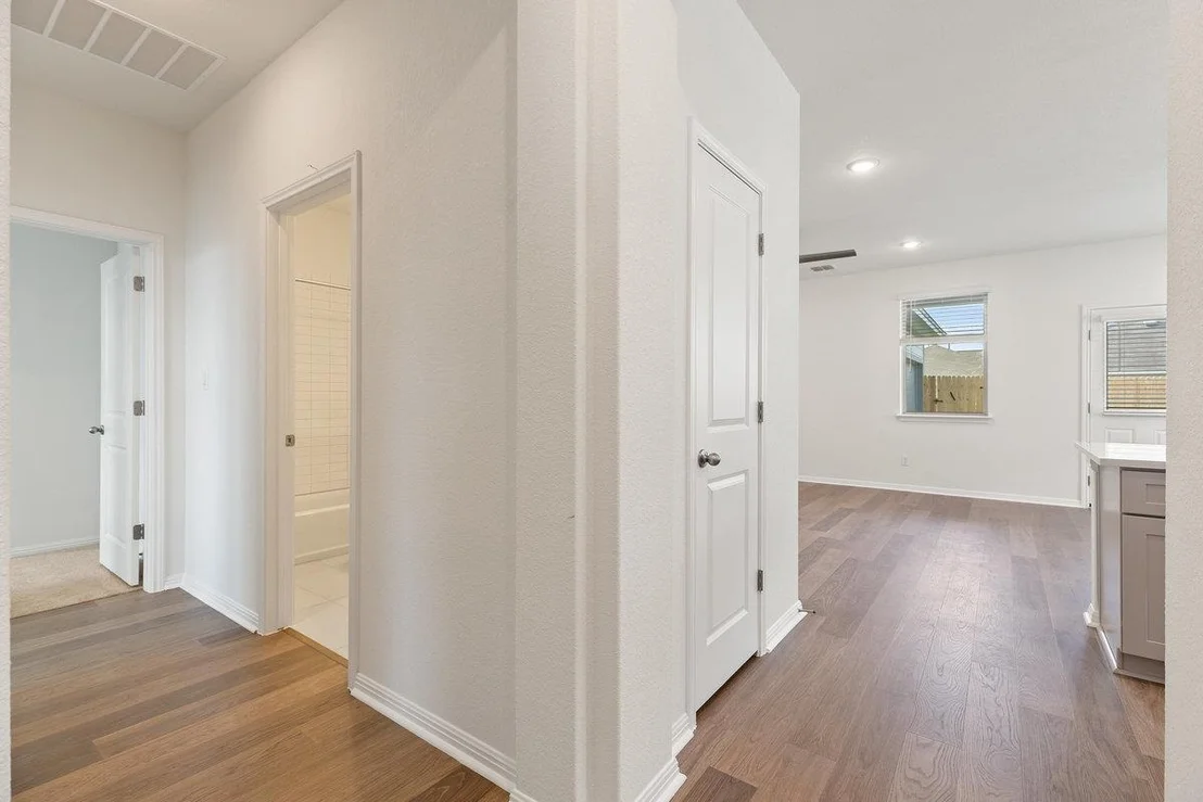 Photo of 180 Condesa ST