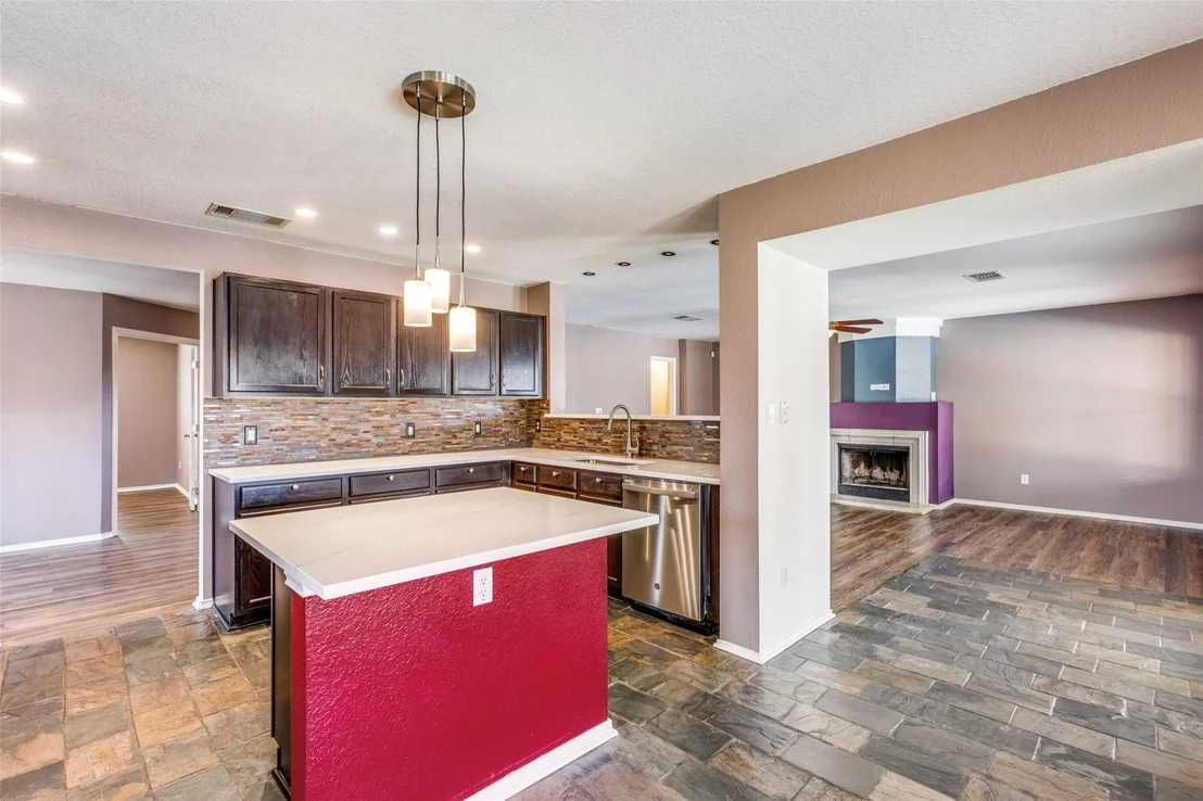 Photo of 18120 Gantry DR