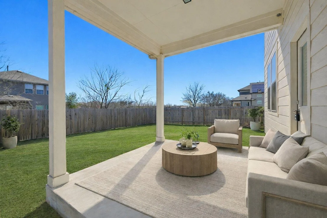 Photo of 211 Silver Glen DR
