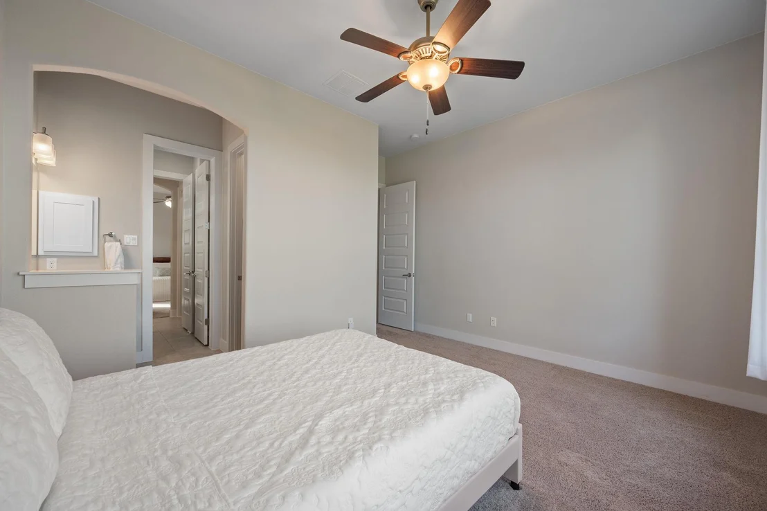 Photo of 916 Dream Catcher DR