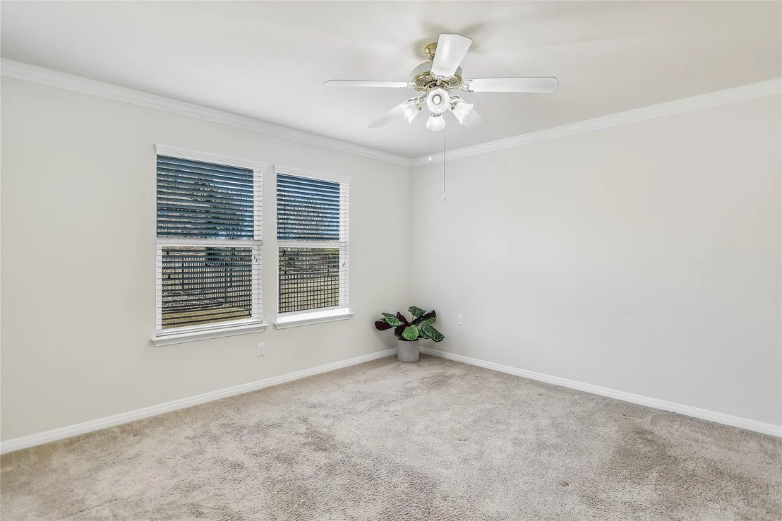 Photo of 803 Hamilton LN
