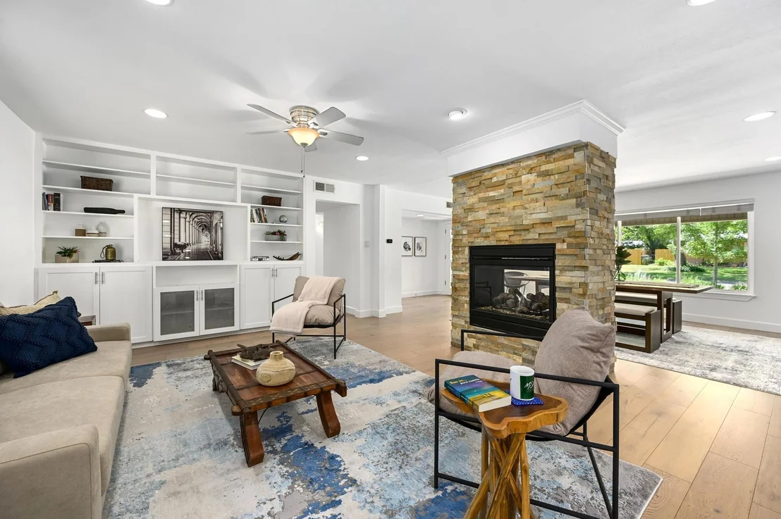 Photo of 1802 Corona DR