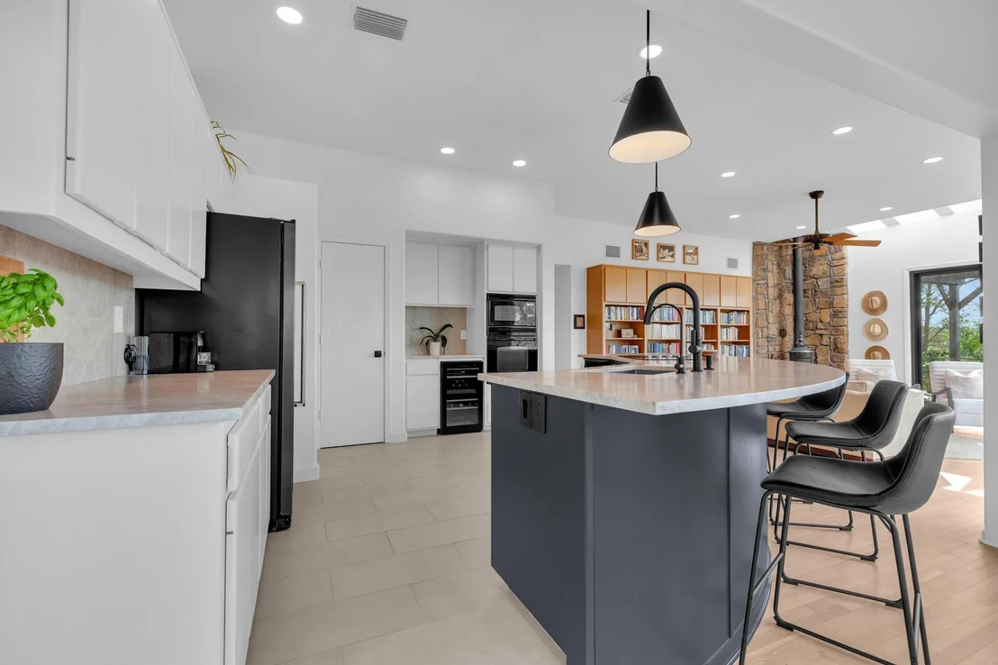 Photo of 100 Derby DR
