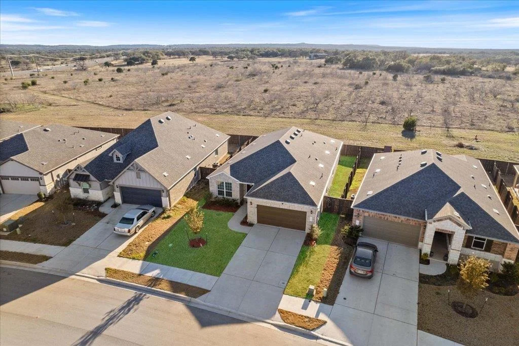 Photo of 185 Slenderleaf DR