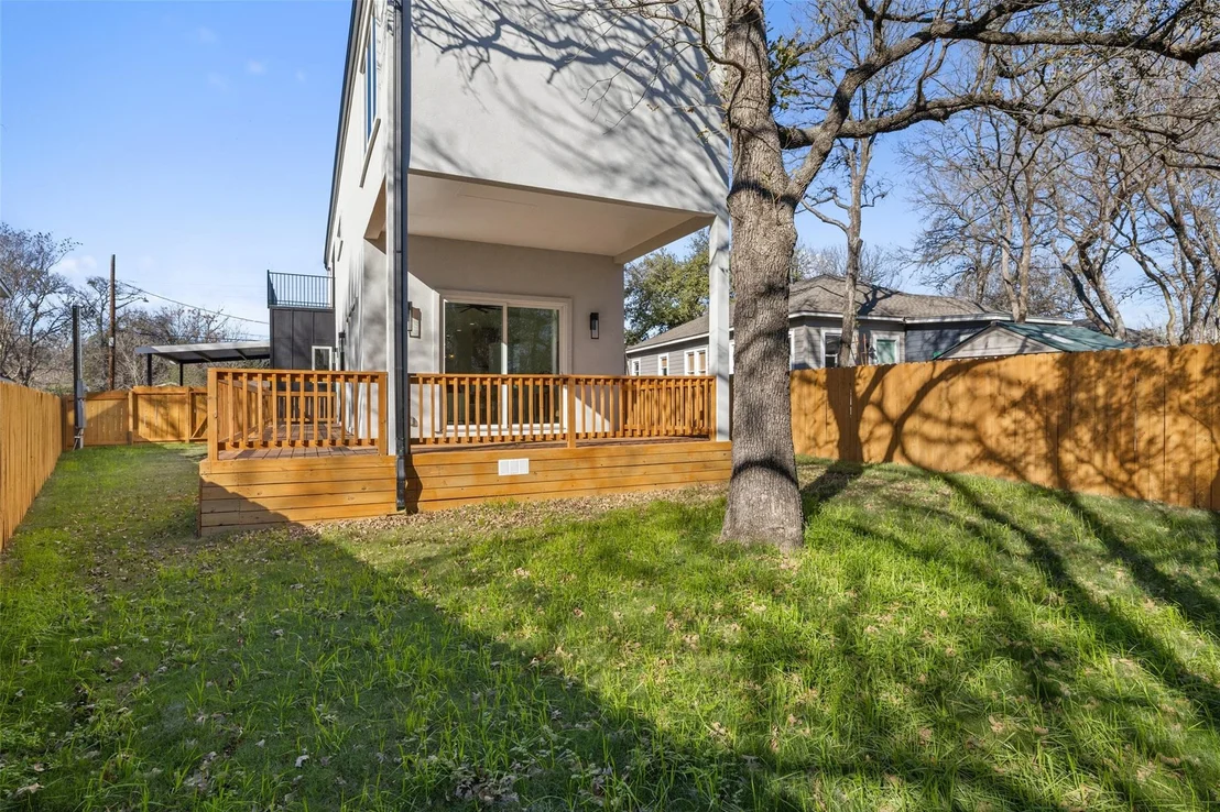 Photo of 2537 Sol Wilson Ave