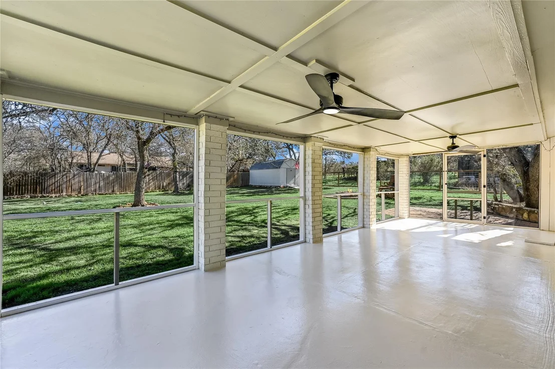 Photo of 1003 Mockingbird DR