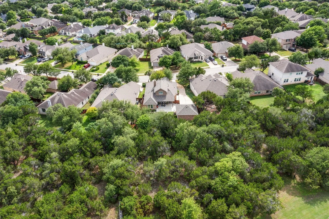 Photo of 200 Lexington DR