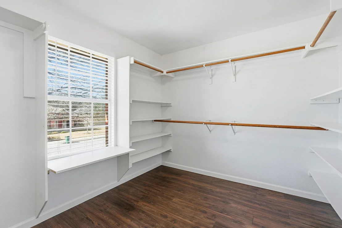 Photo of 2310 Eleanor WAY
