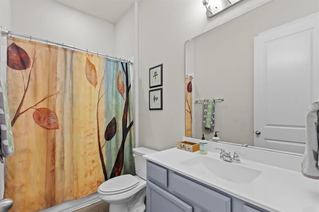 Photo of 104 Ridgeview CT
