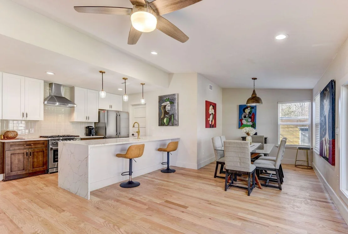 Photo of 7002 Whispering Oaks DR