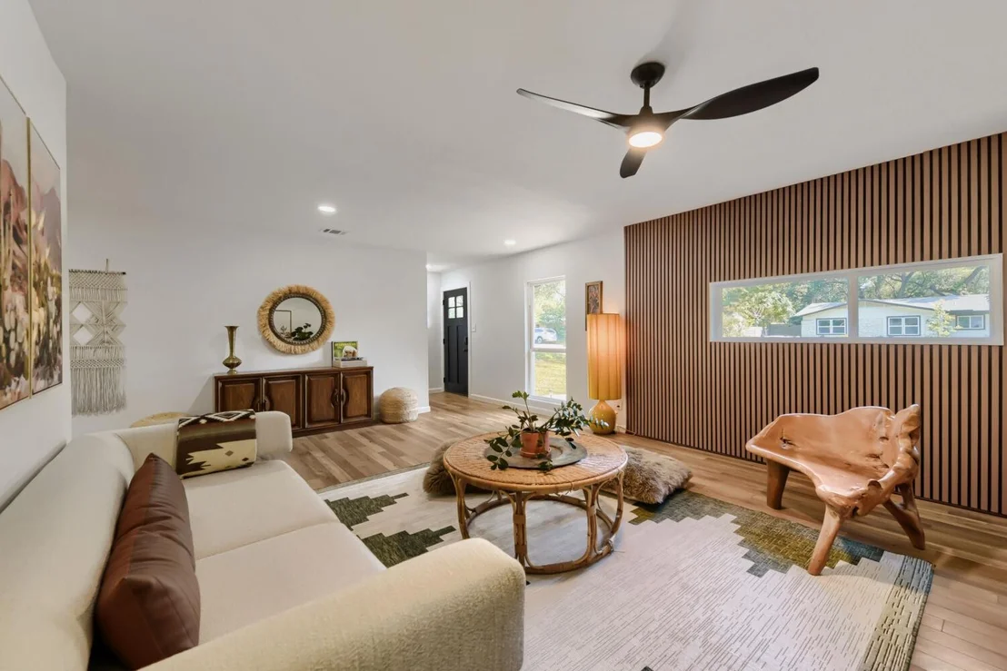 Photo of 304 Sheraton Ave