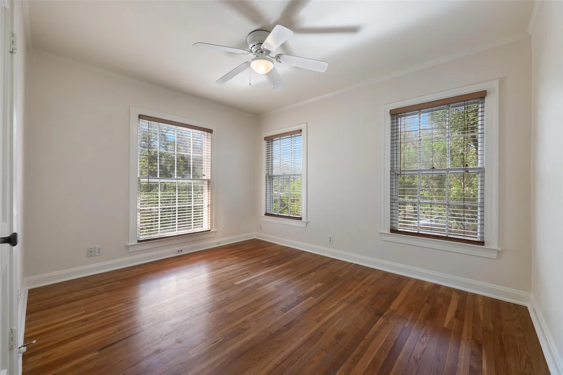 Photo of 3500 Lafayette Ave
