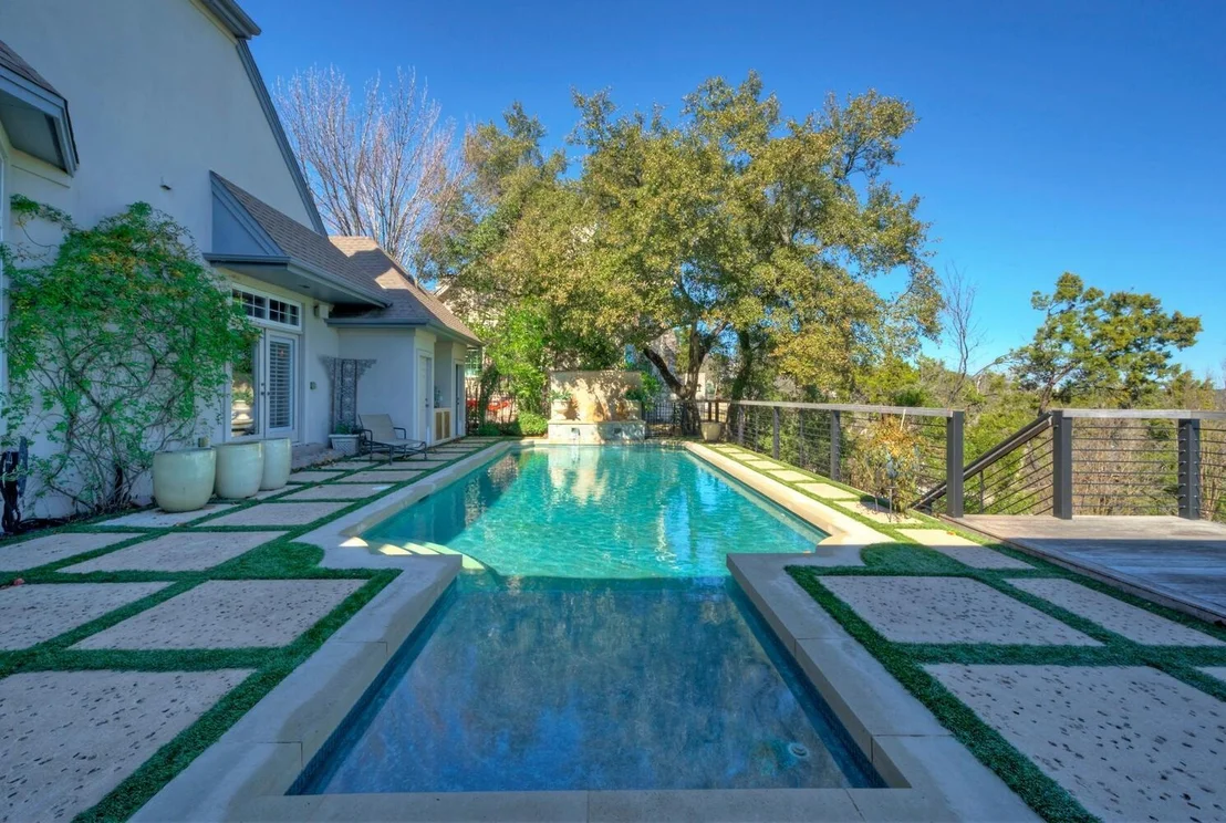 Photo of 9100 BELL MOUNTAIN DR