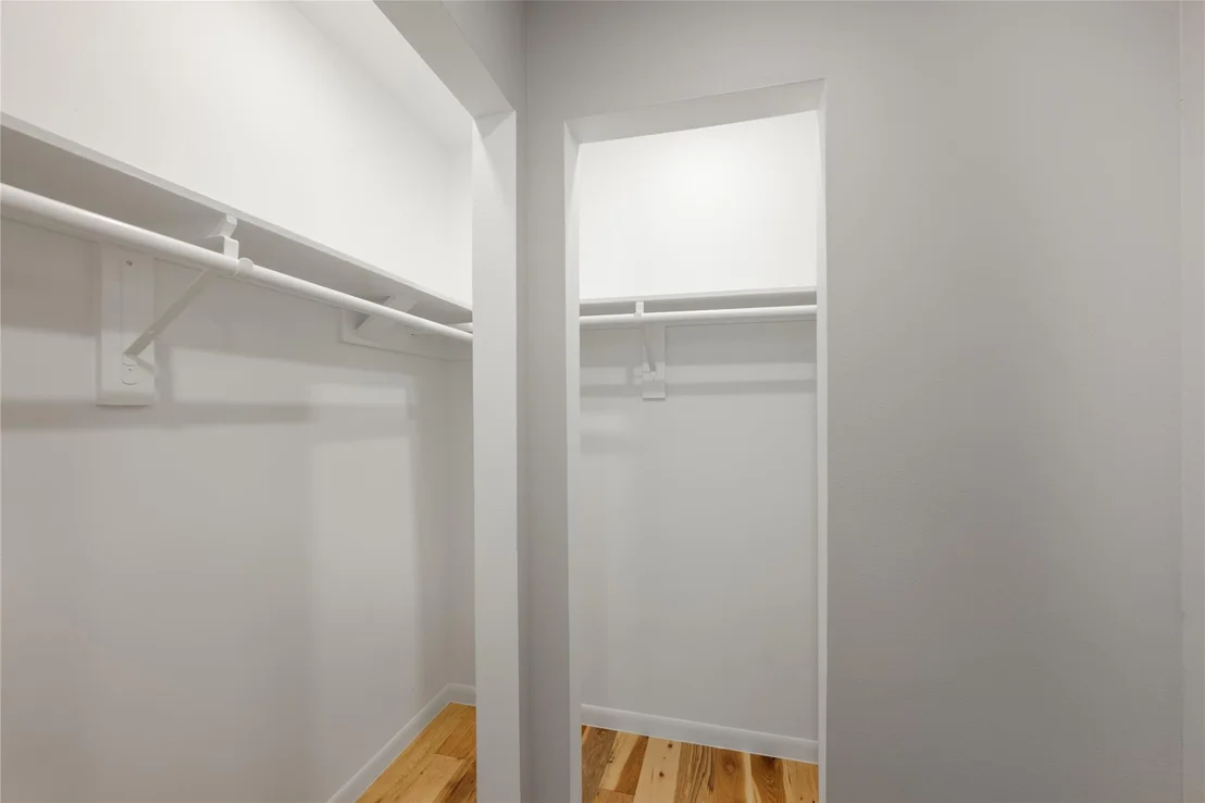 Photo of 6812 Pioneer PL