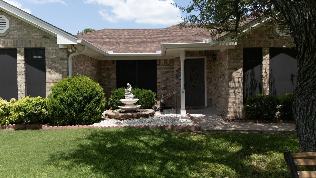Photo of 1903 Yellowstone DR