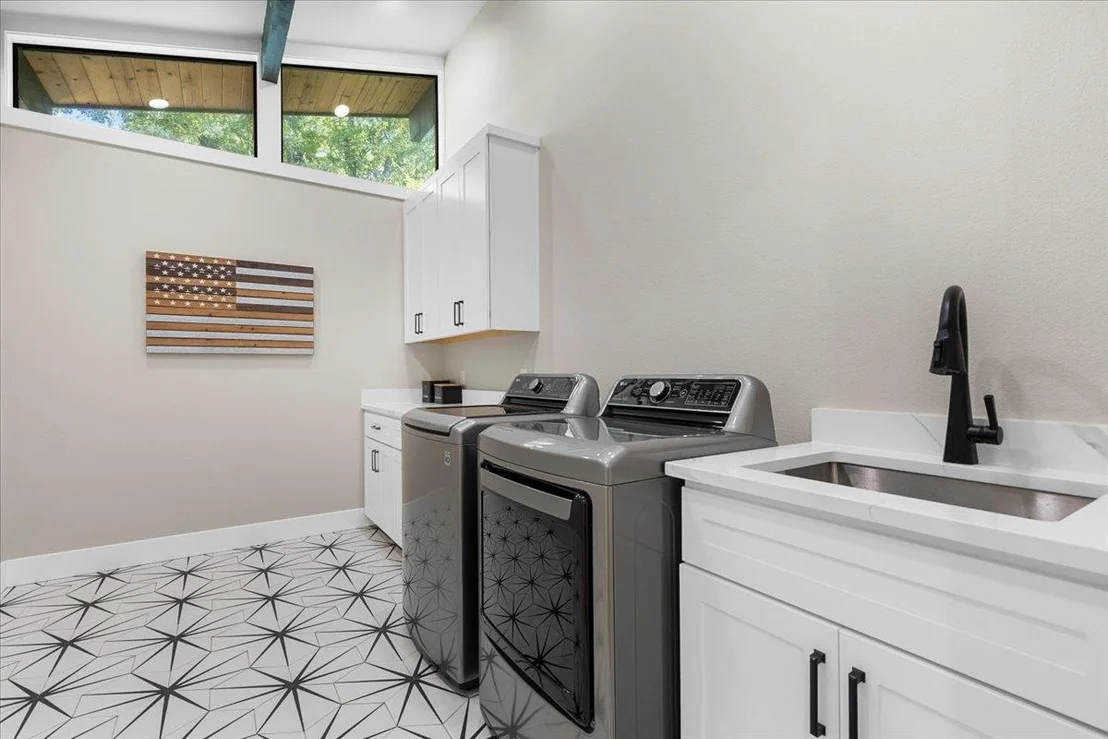 Photo of 850 Bunker Ranch BLVD