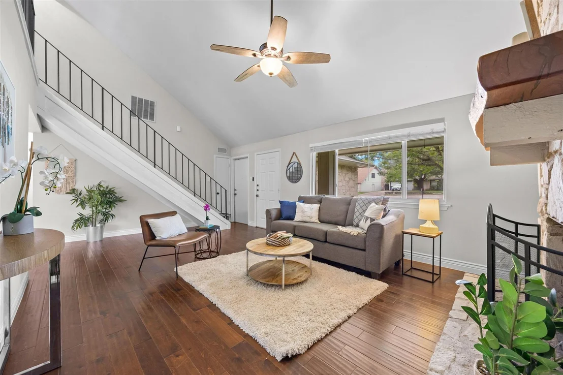 Photo of 8300 Belclaire CIR