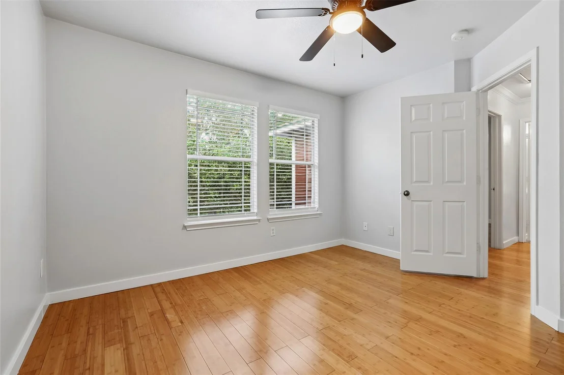 Photo of 1001 Monadale TRL
