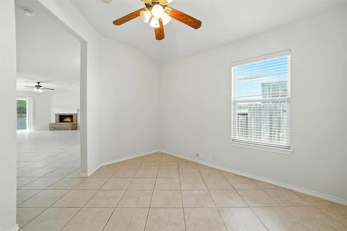 Photo of 1218 Mathias ST