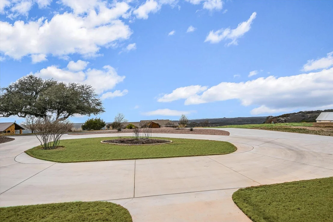 Photo of 401 Eagle Ridge