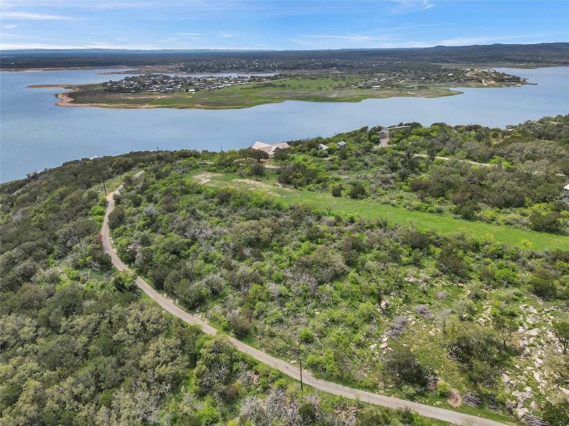 Photo of 628 Ed Low DR