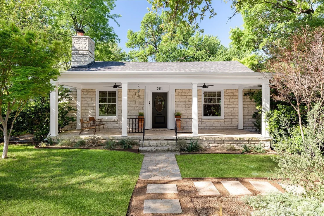 Photo of 2111 Enfield RD