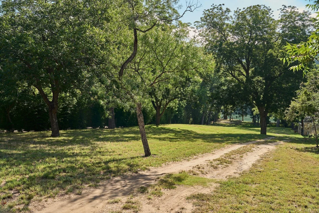 Photo of 2701 River Hills RD