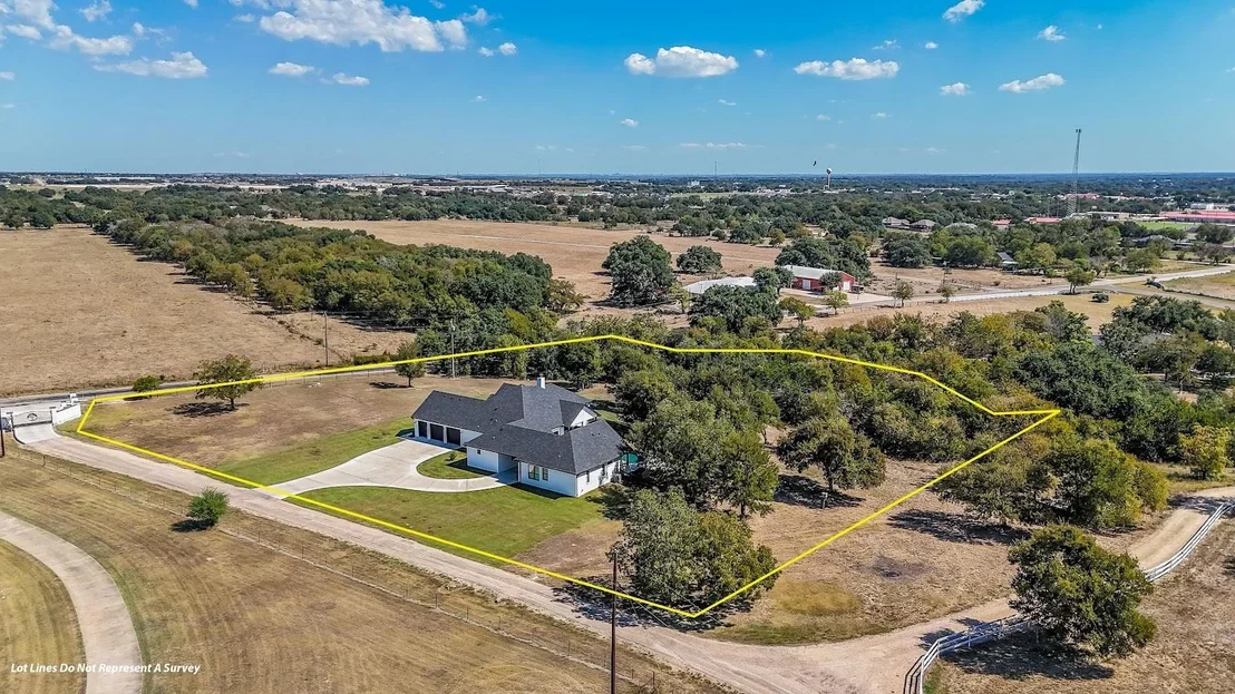 Photo of 1786 Oak Haven RD