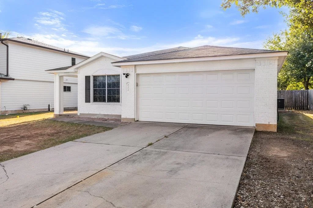 Photo of 222 Bryant DR