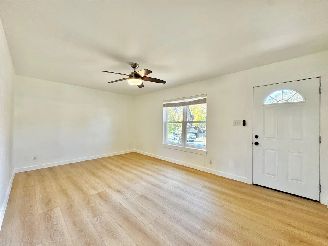 Photo of 6803 Kings PT