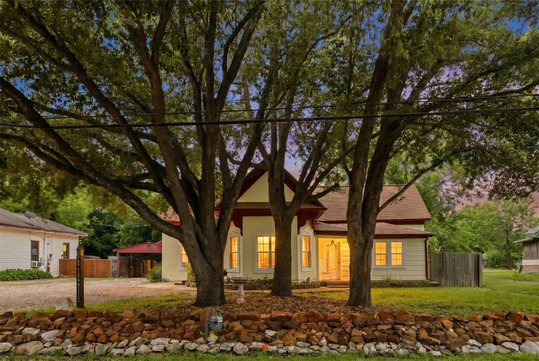 Photo of 400 S Willis ST