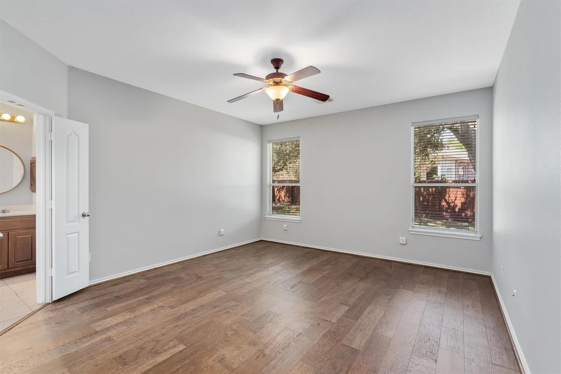 Photo of 3736 Pine Needle CIR