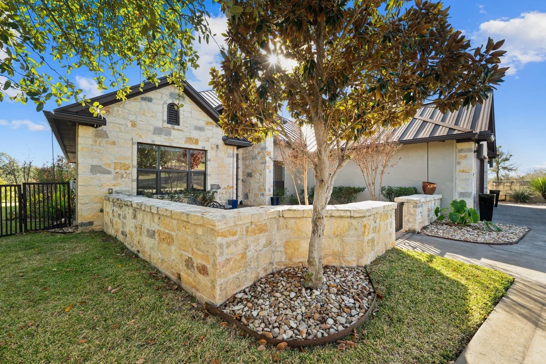 Photo of 303 Emerald WAY