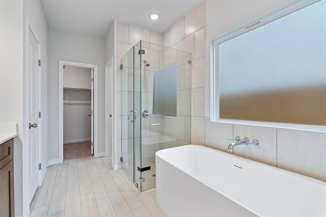 Photo of 300 Stellar Wind DR
