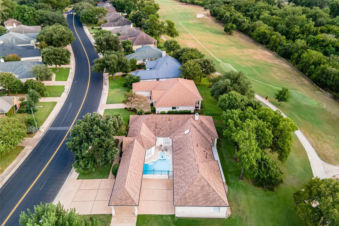 Photo of 10800 River Plantation DR