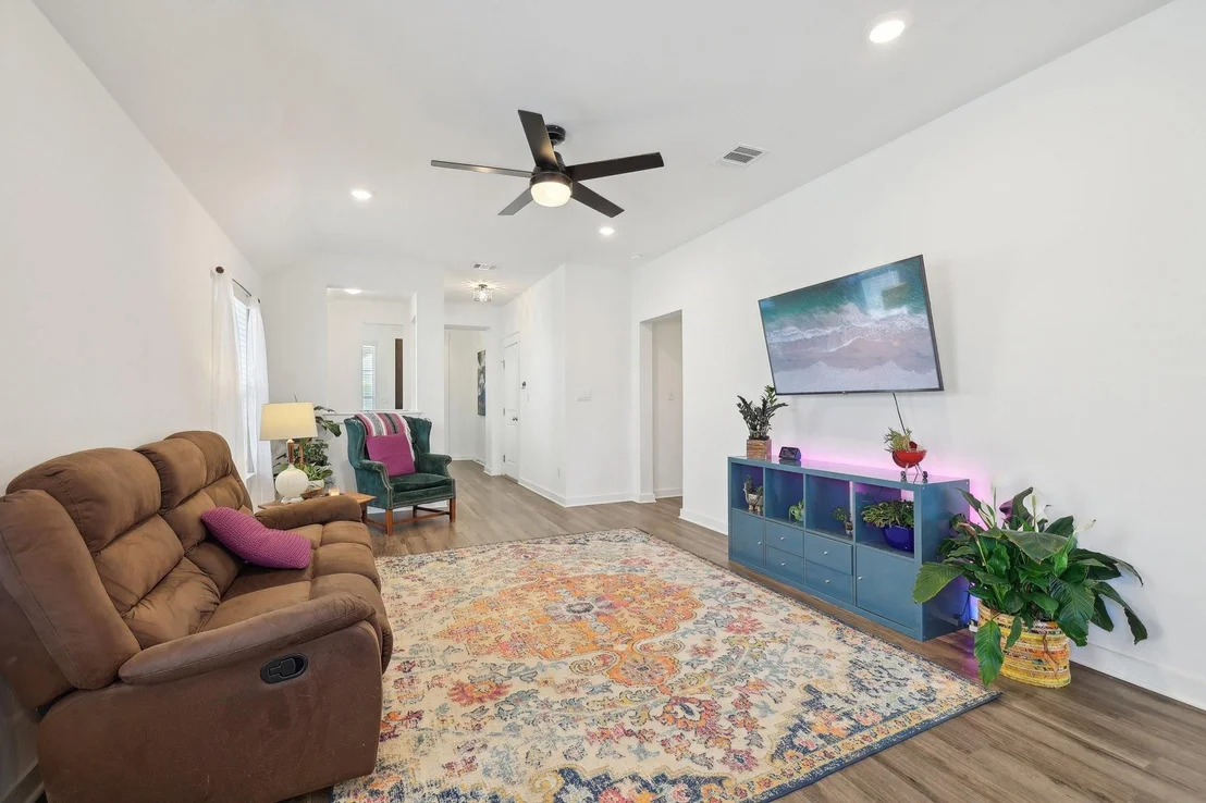 Photo of 1304 Salt Lick DR