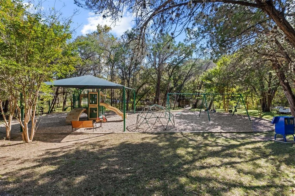 Photo of 2210 Red Fox RD