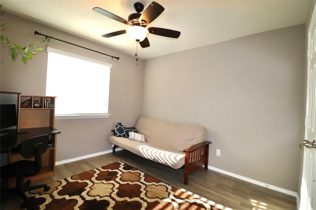 Photo of 801 Rowdy DR