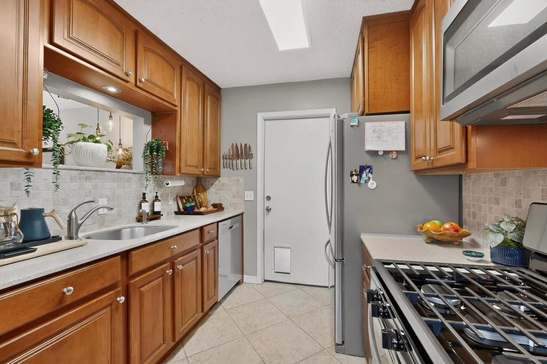 Photo of 1306 Lawnmont DR