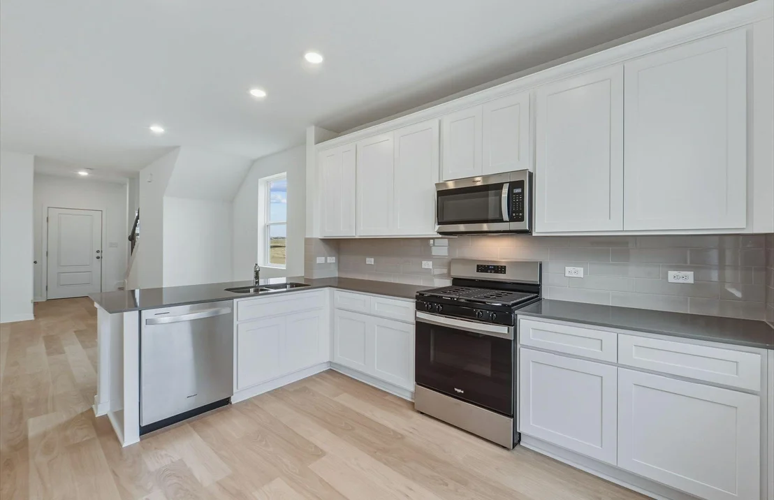 Photo of 341 Sullivan WAY