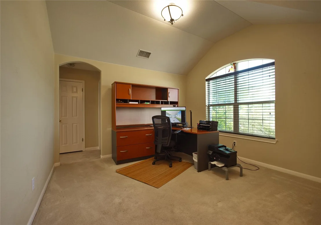 Photo of 900 Spring Hollow DR