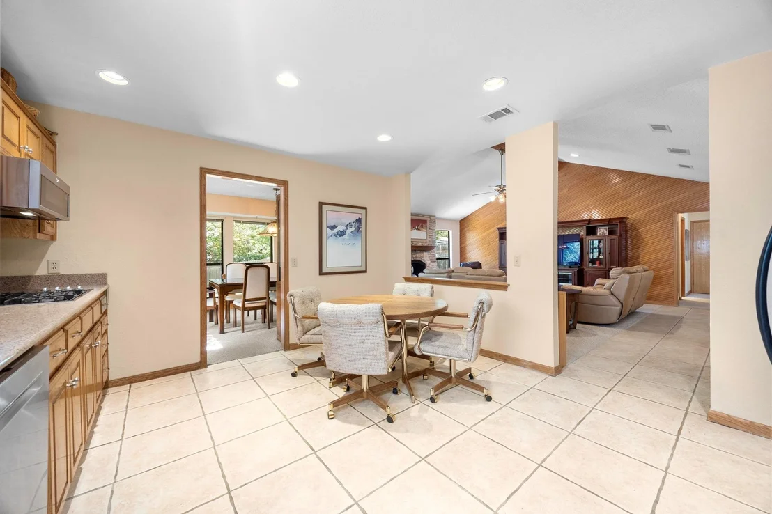 Photo of 7416 Fireoak DR