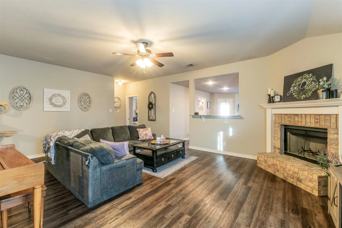 Photo of 6806 Ambrose CIR