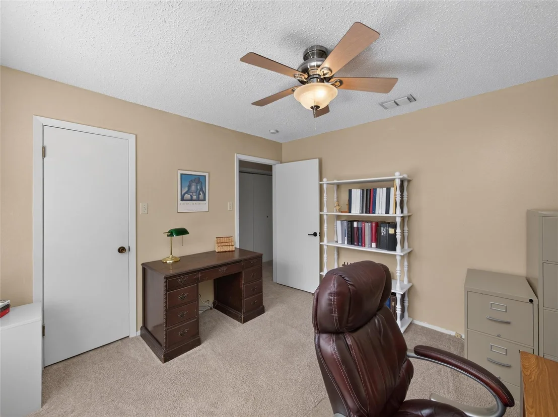 Photo of 12901 Sherbourne ST