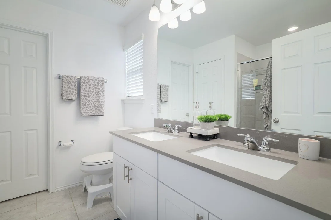 Photo of 6829 Ellsworth WALK