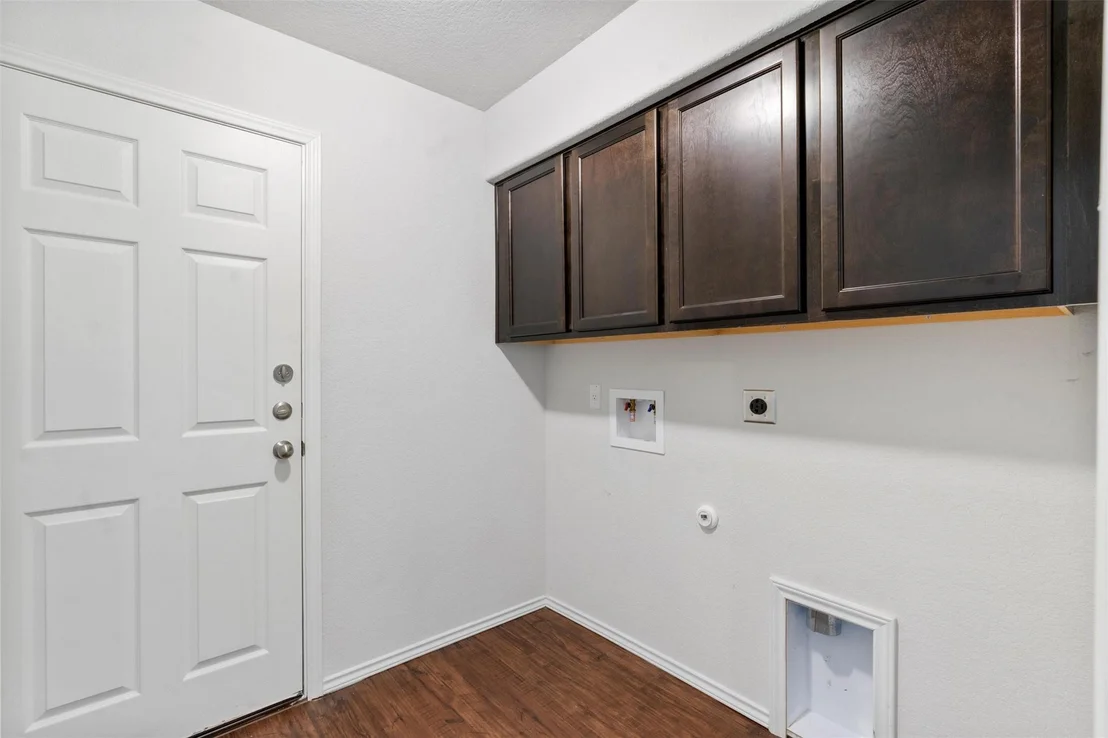 Photo of 6305 Tess RD