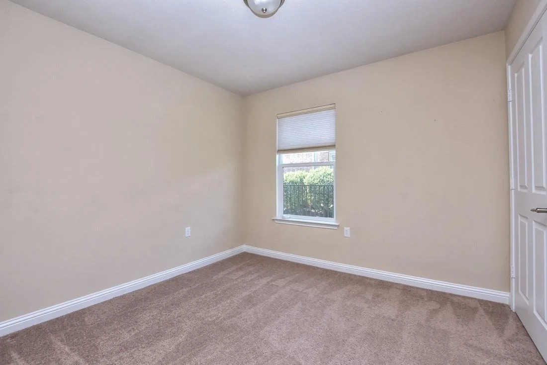 Photo of 106 Kickapoo Creek LN