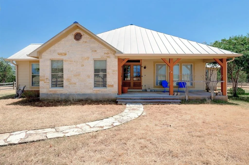 Photo of 570 Cowboy TRL