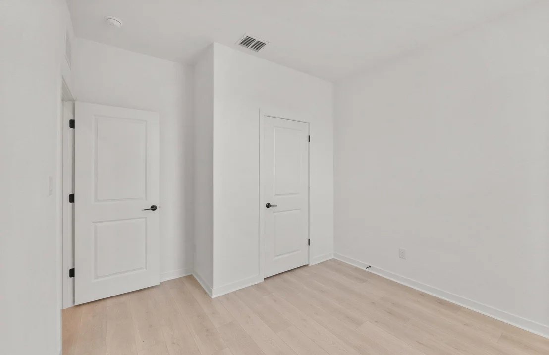 Photo of 596 Rubber Tree WAY